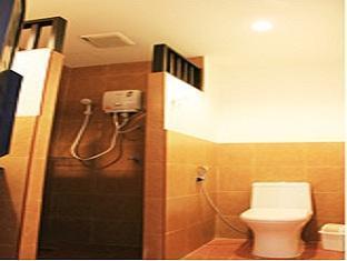 Sri Chumphon Hotel Buitenkant foto